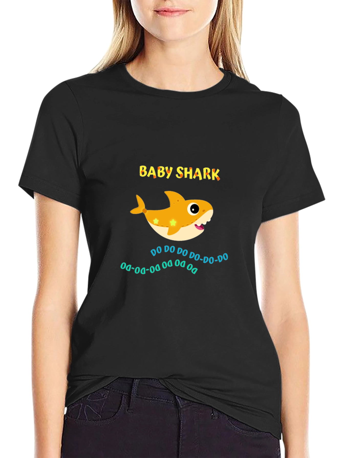 Camiseta Negra Baby Shark para Adulto
