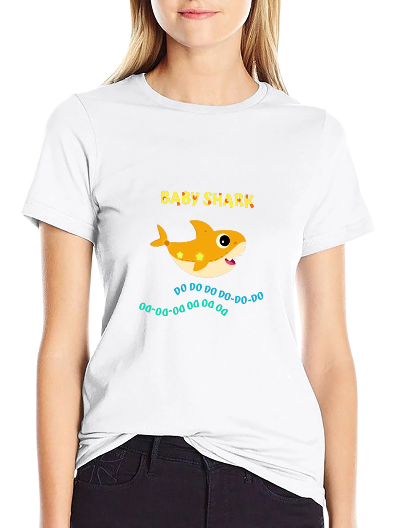 Camiseta Negra Baby Shark para Adulto