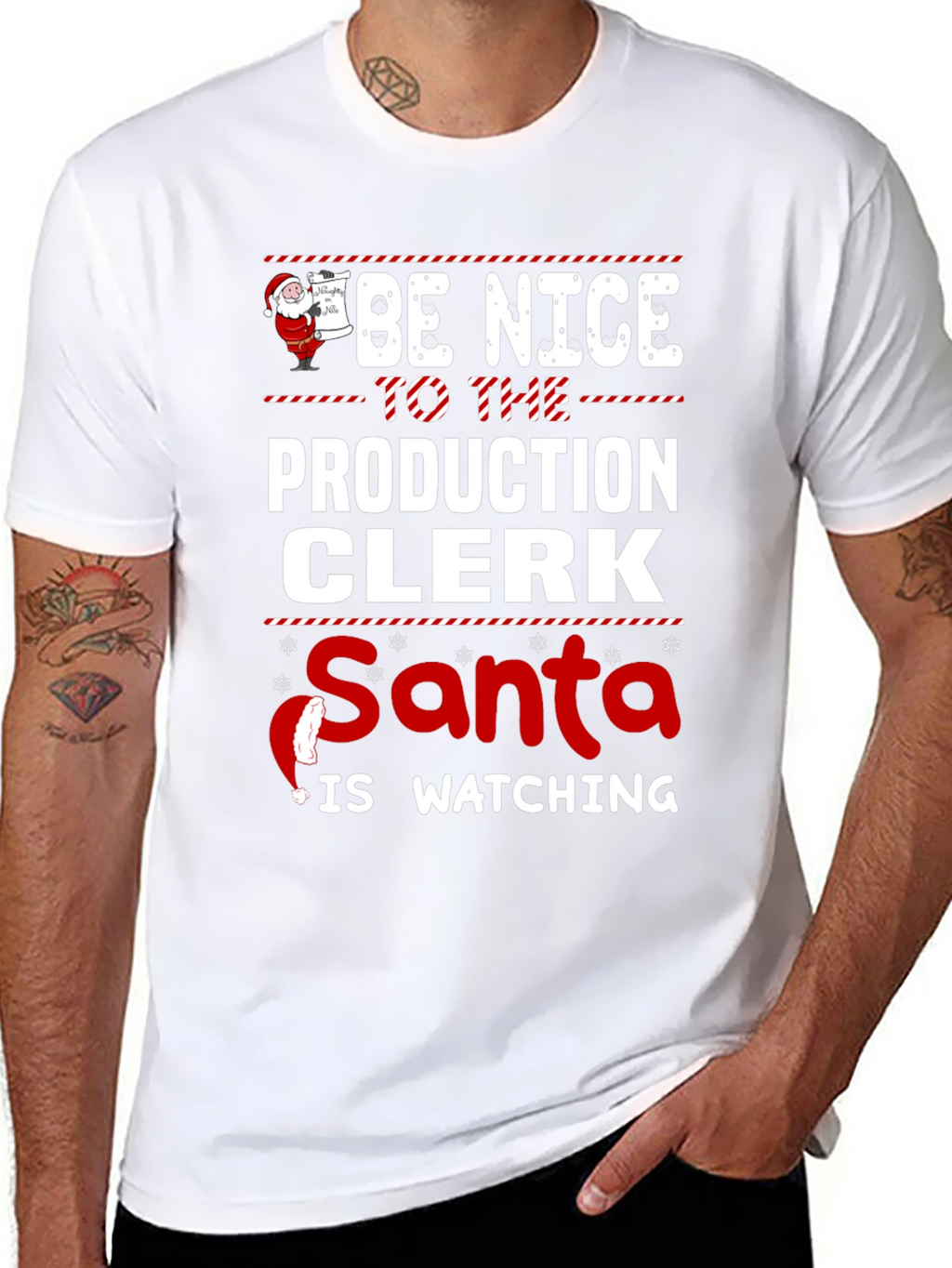 Camiseta Be Nice to Production Clerk Navideña