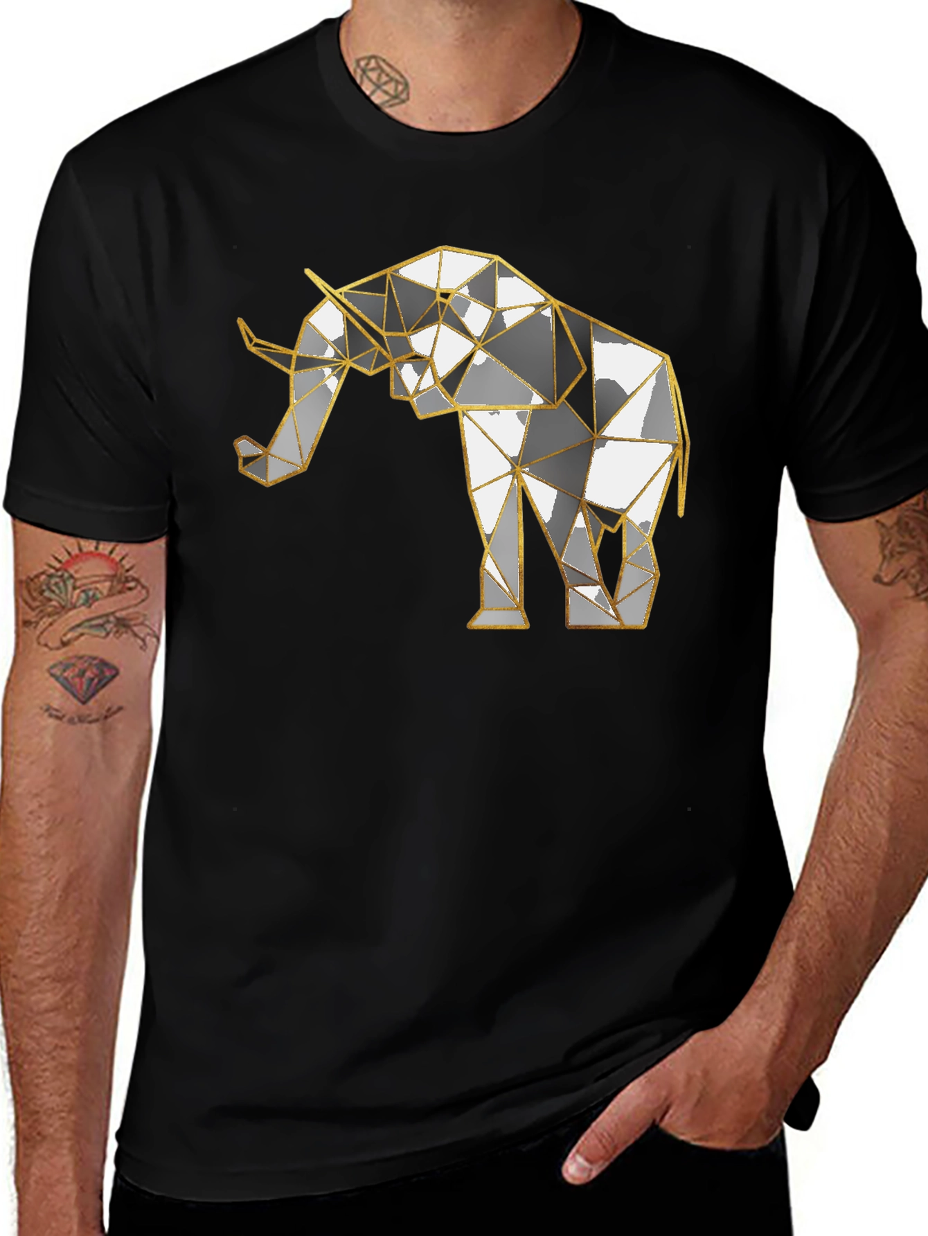 Camiseta Negra con Diseño de Elefante Geométrico Dorado