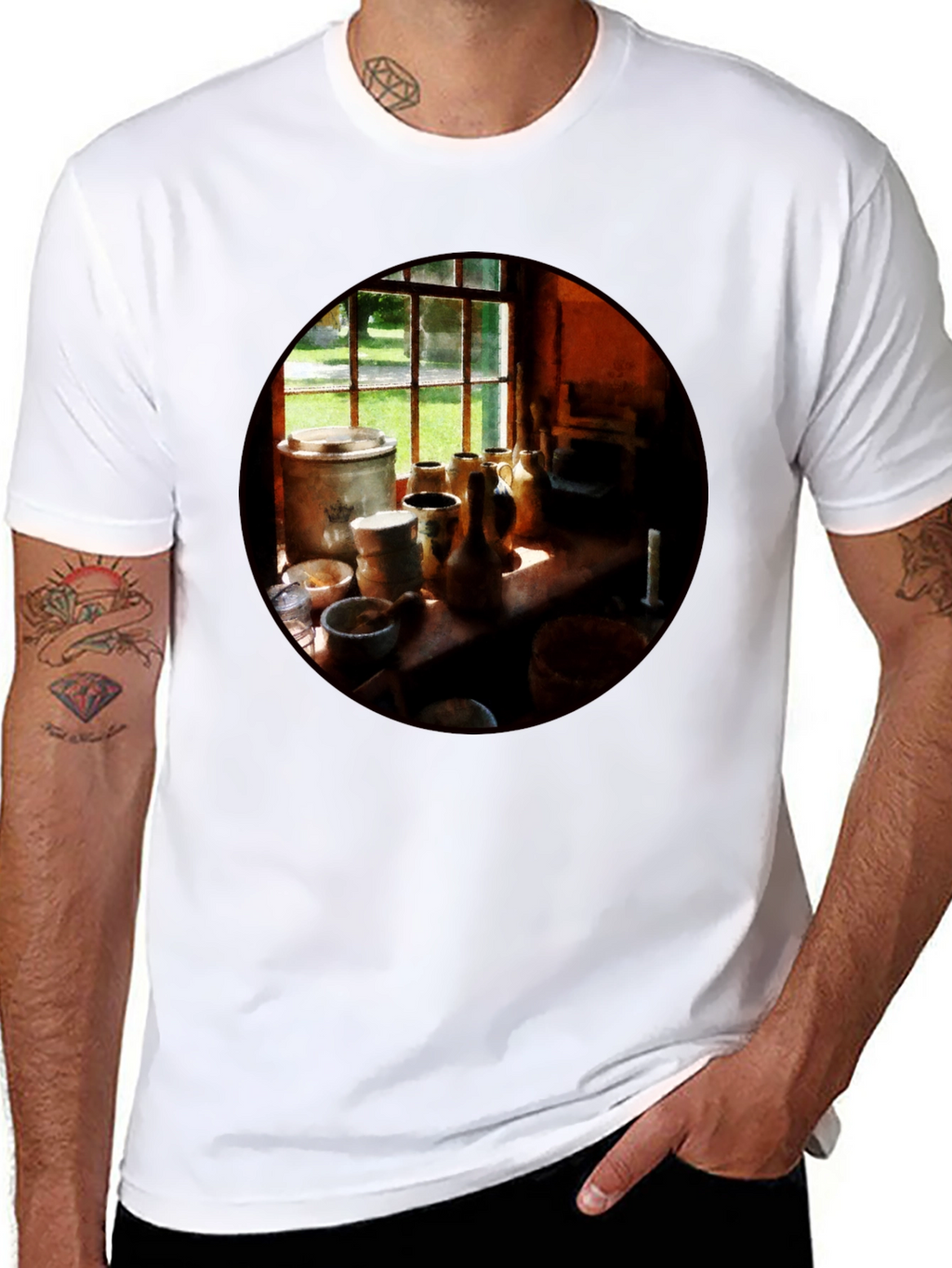 Camiseta Negra con Diseño Artístico de Bodegón