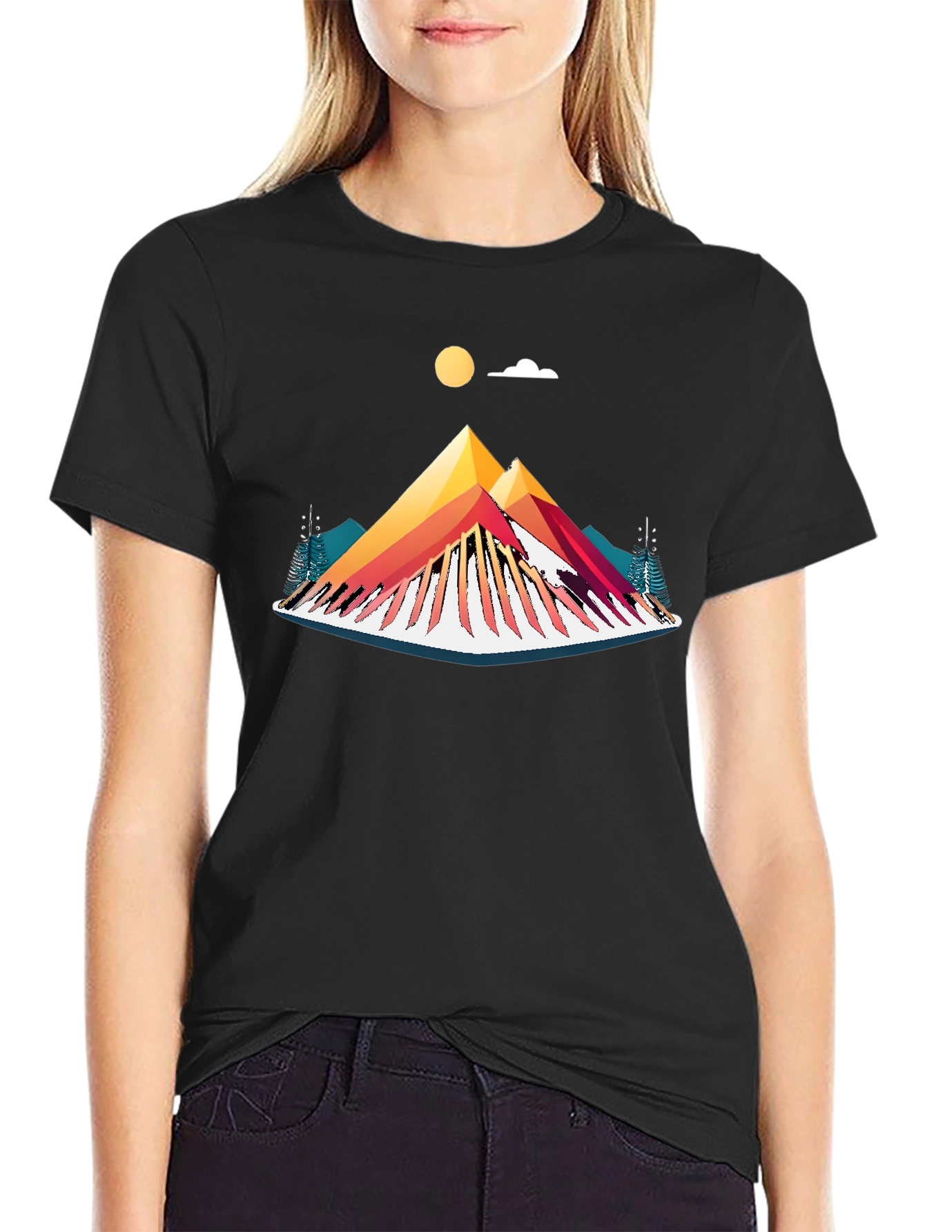 Camiseta Negra con Diseño de Montaña Abstracta
