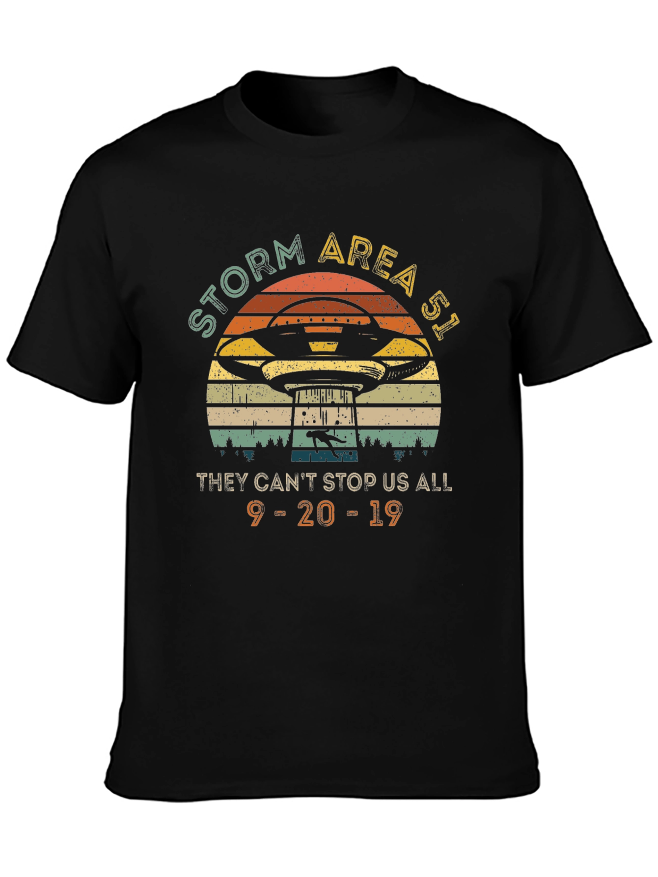 Camiseta Negra Área 51 Tormenta Retro