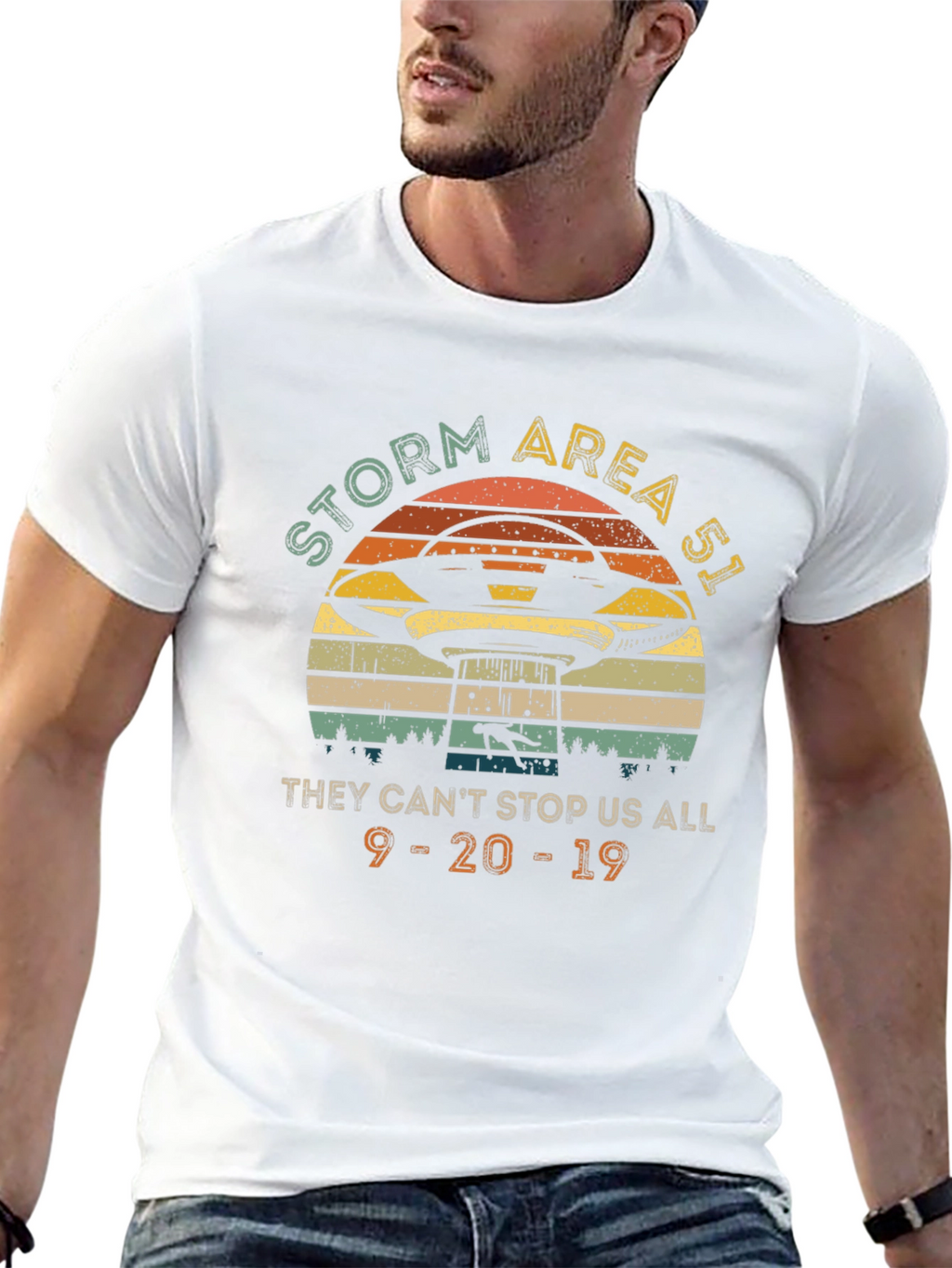 Camiseta Negra Área 51 Tormenta Retro