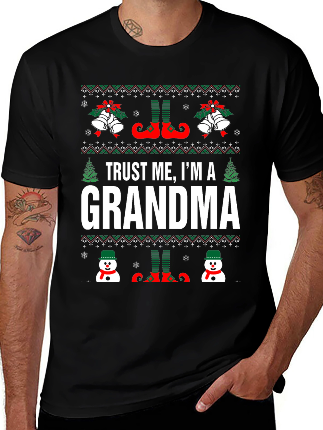 Camiseta Navideña Trust Me Im a Grandma