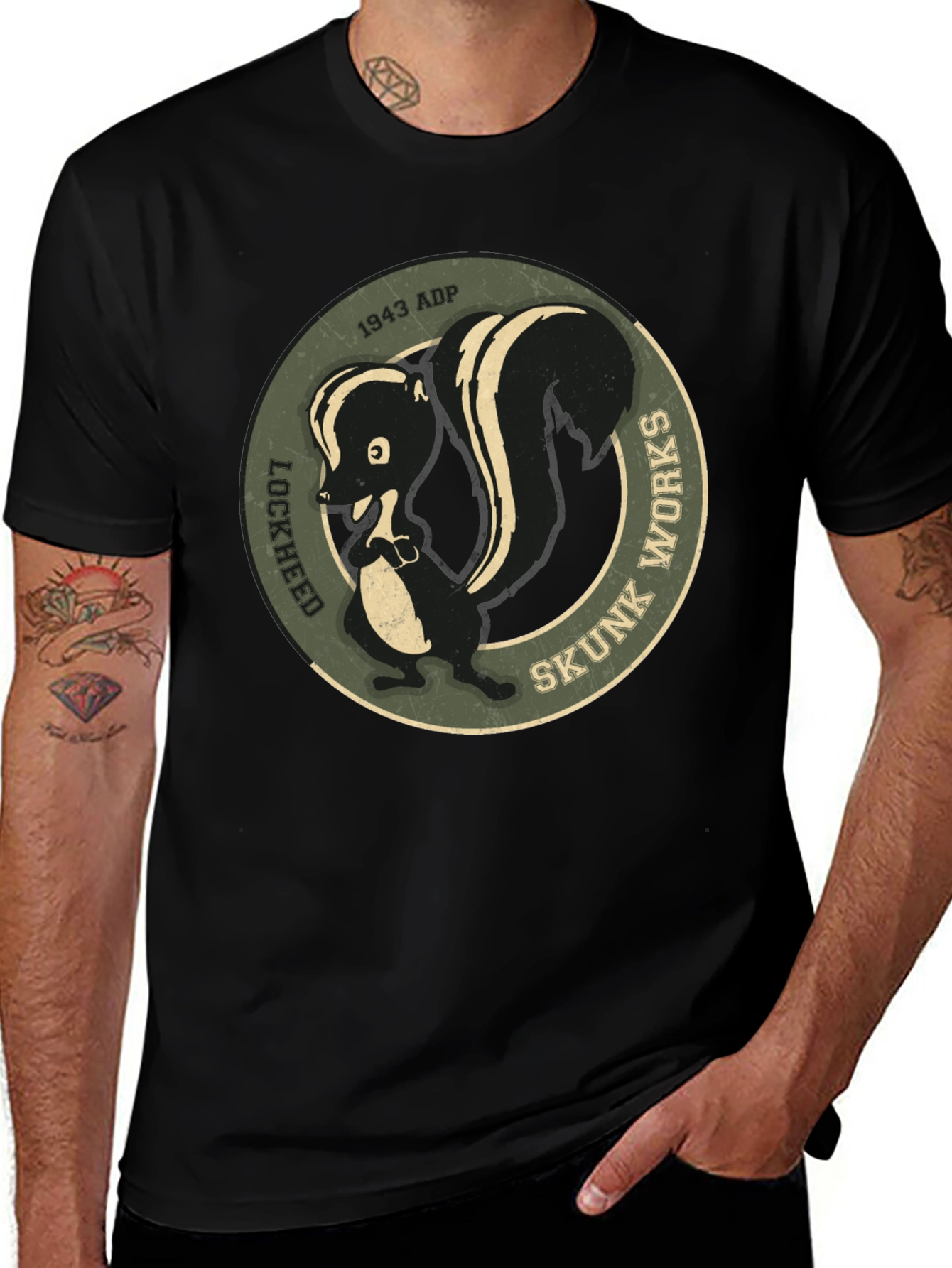 Camiseta Hombre Negra Skunk Works 1943 ADP