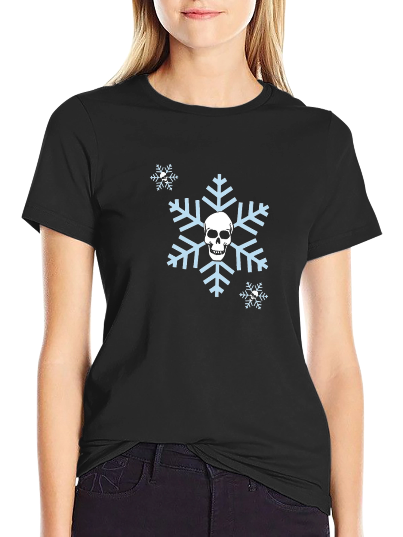 Camiseta Negra con Calavera en Copo de Nieve
