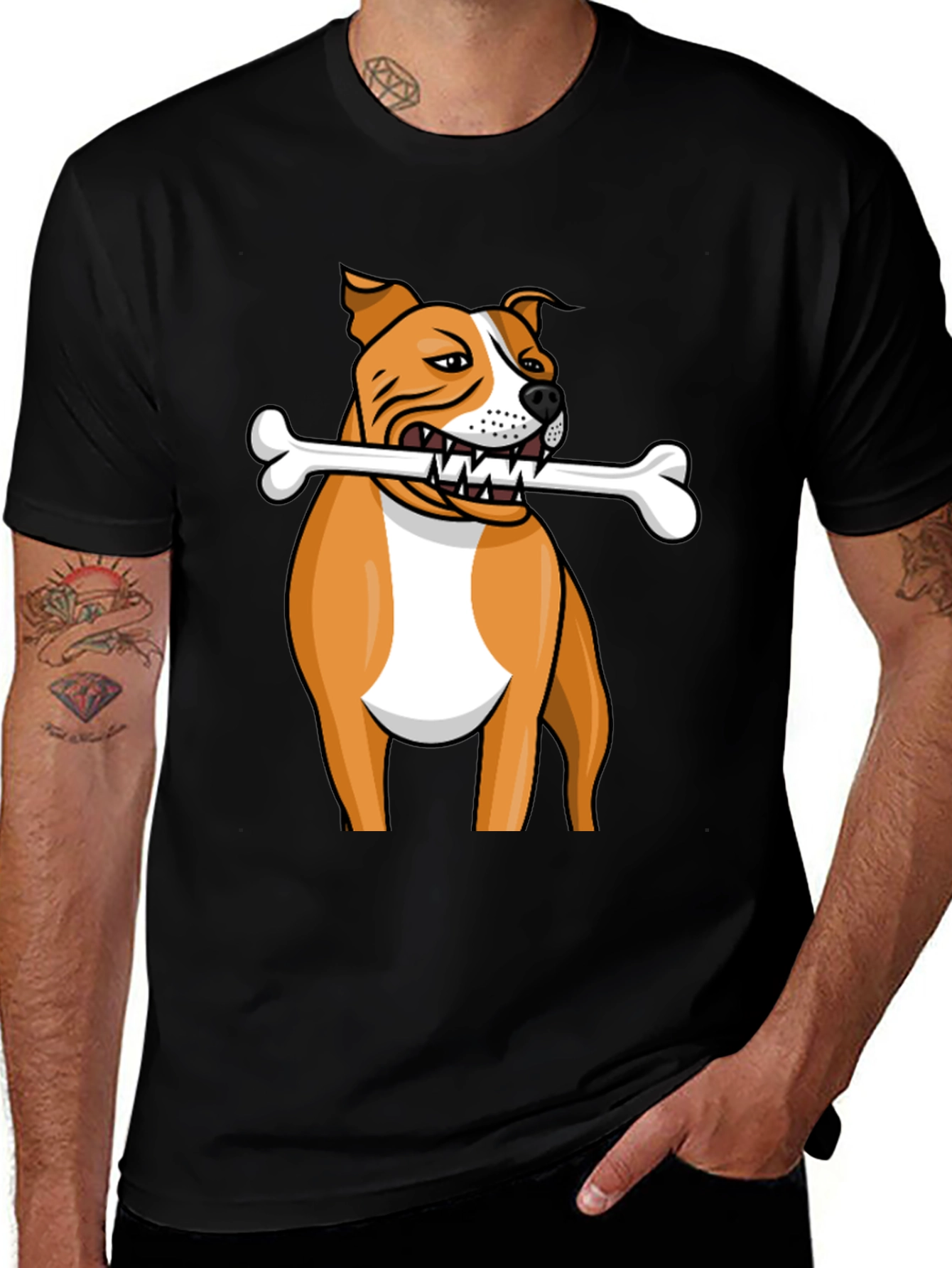 Camiseta Negra con Diseño de Perro Bulldog y Hueso