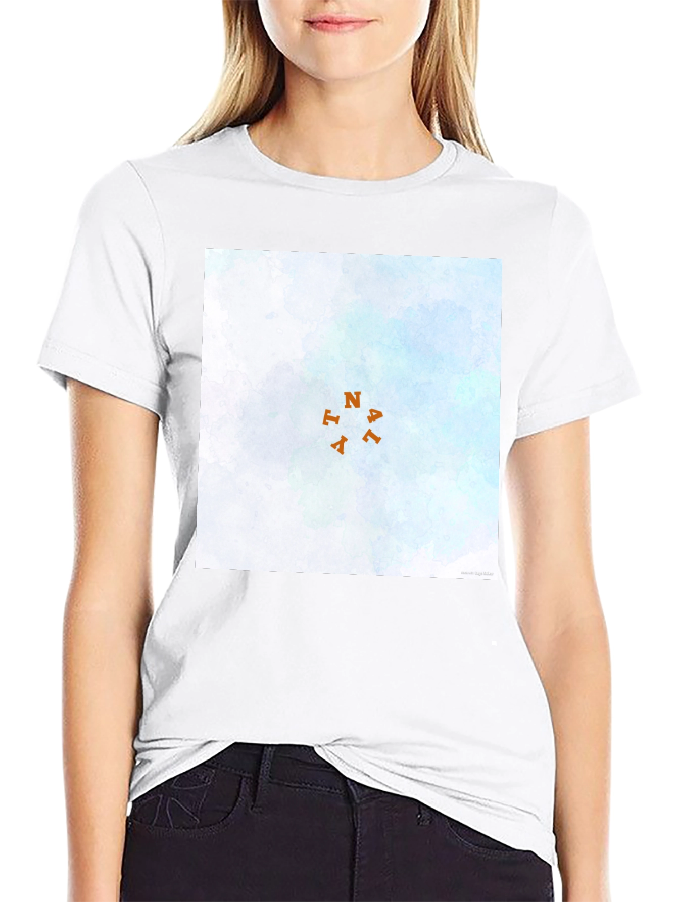 Camiseta Negra con Diseño Abstracto Natal