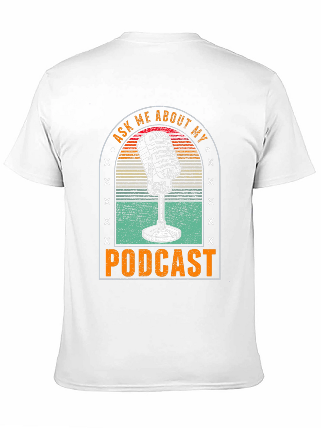 Camiseta Negra con Diseño de Micrófono Podcast
