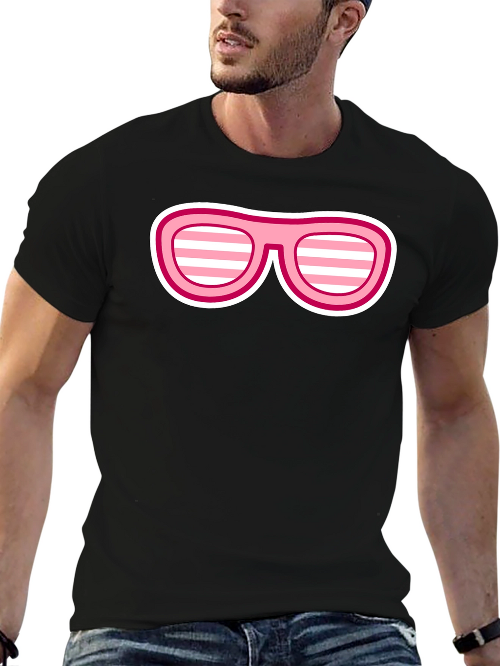 Camiseta Negra con Diseño de Gafas Rosadas