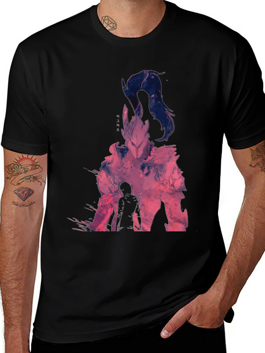 Camiseta Negra con Diseño Abstracto Anime