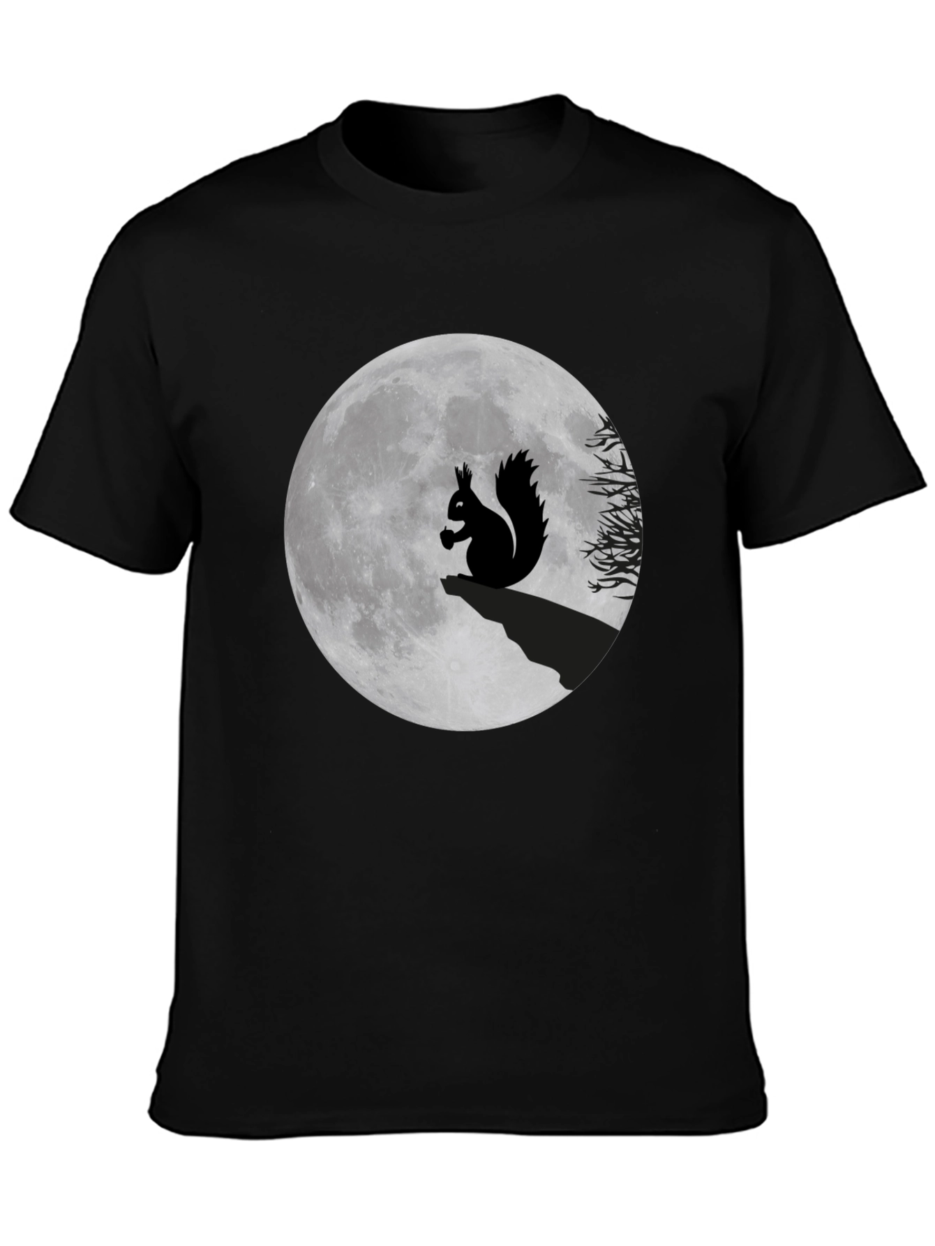 Camiseta Negra con Ardilla y Luna Llena