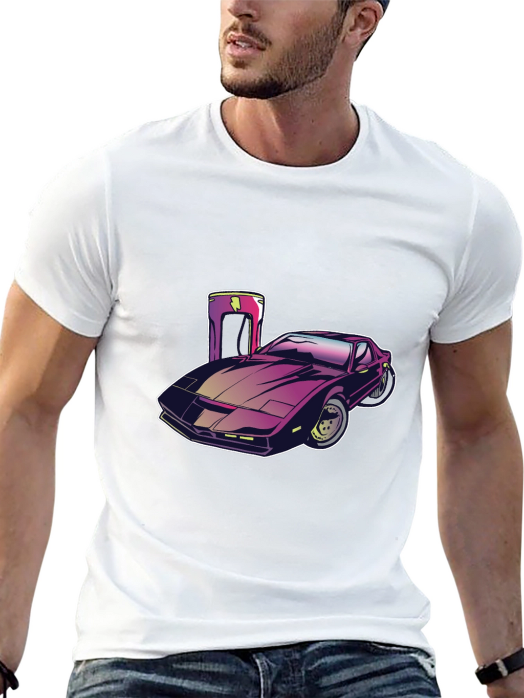 Camiseta Negra con Diseño de Coche Futurista
