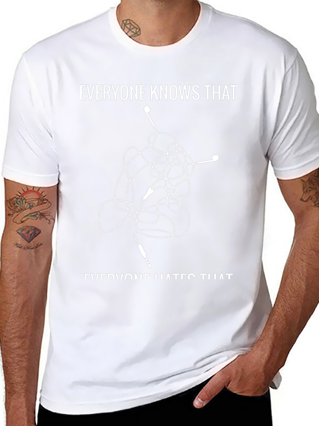 Camiseta Negra con Diseño de Auriculares Enredados