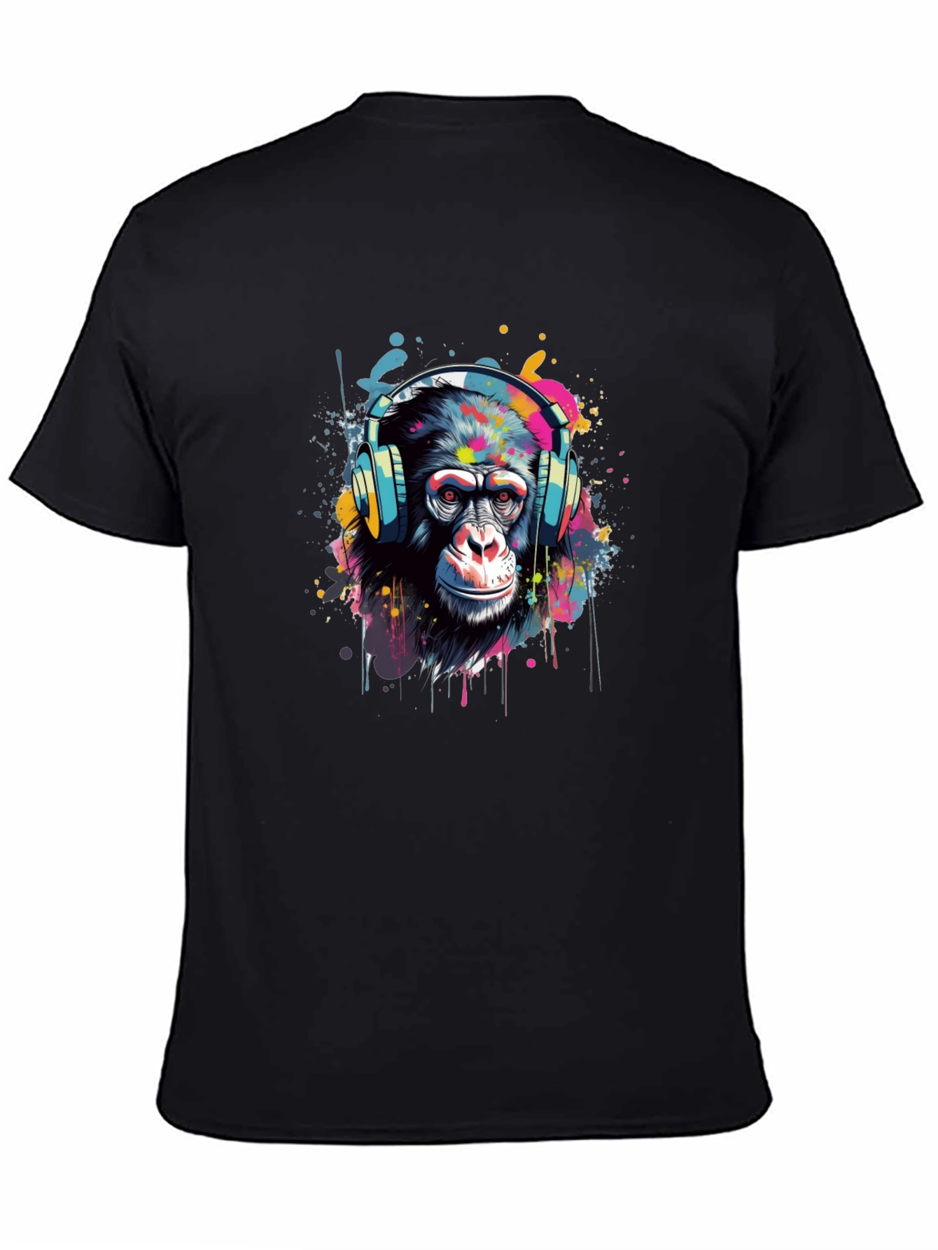 Camiseta Negra con Diseño de Mono con Auriculares