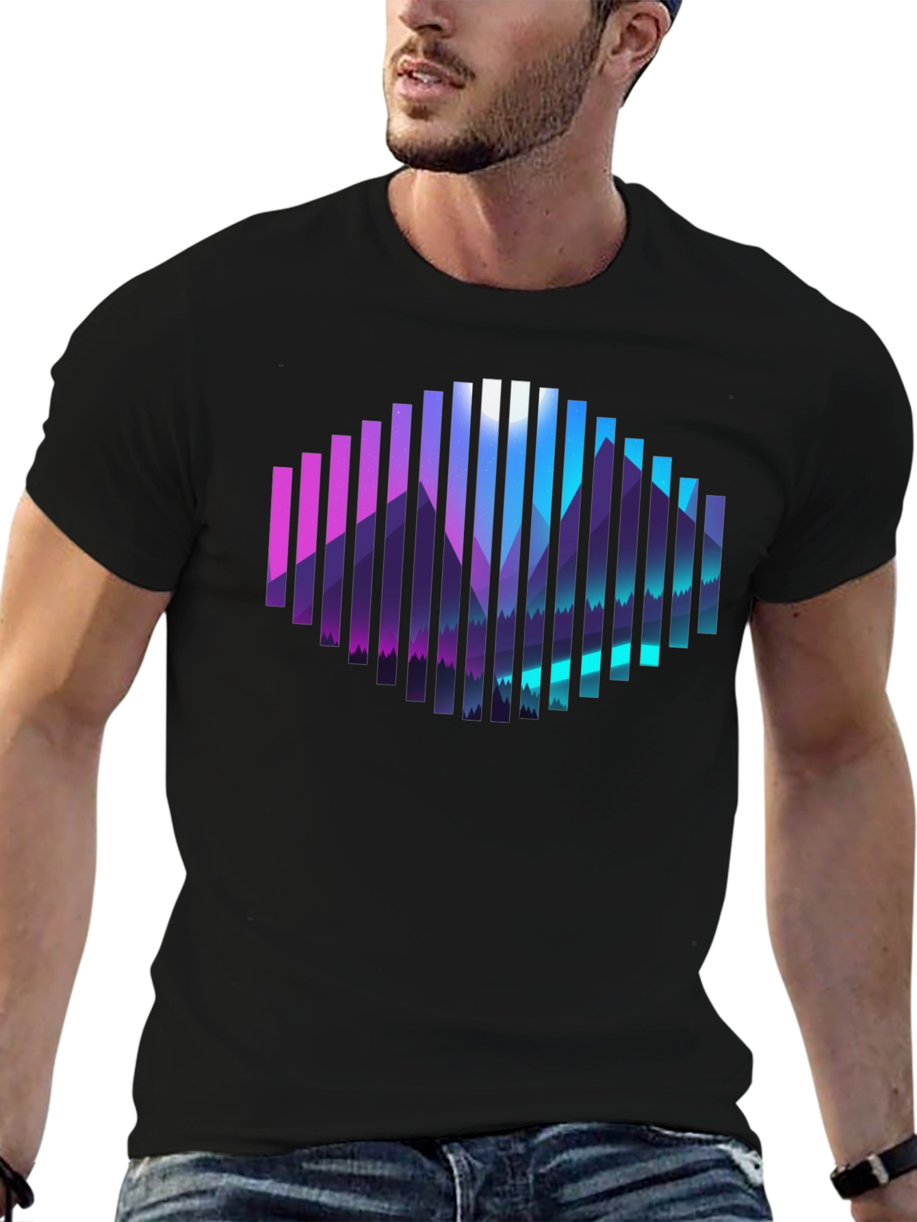 Camiseta Negra con Diseño de Montañas Abstractas