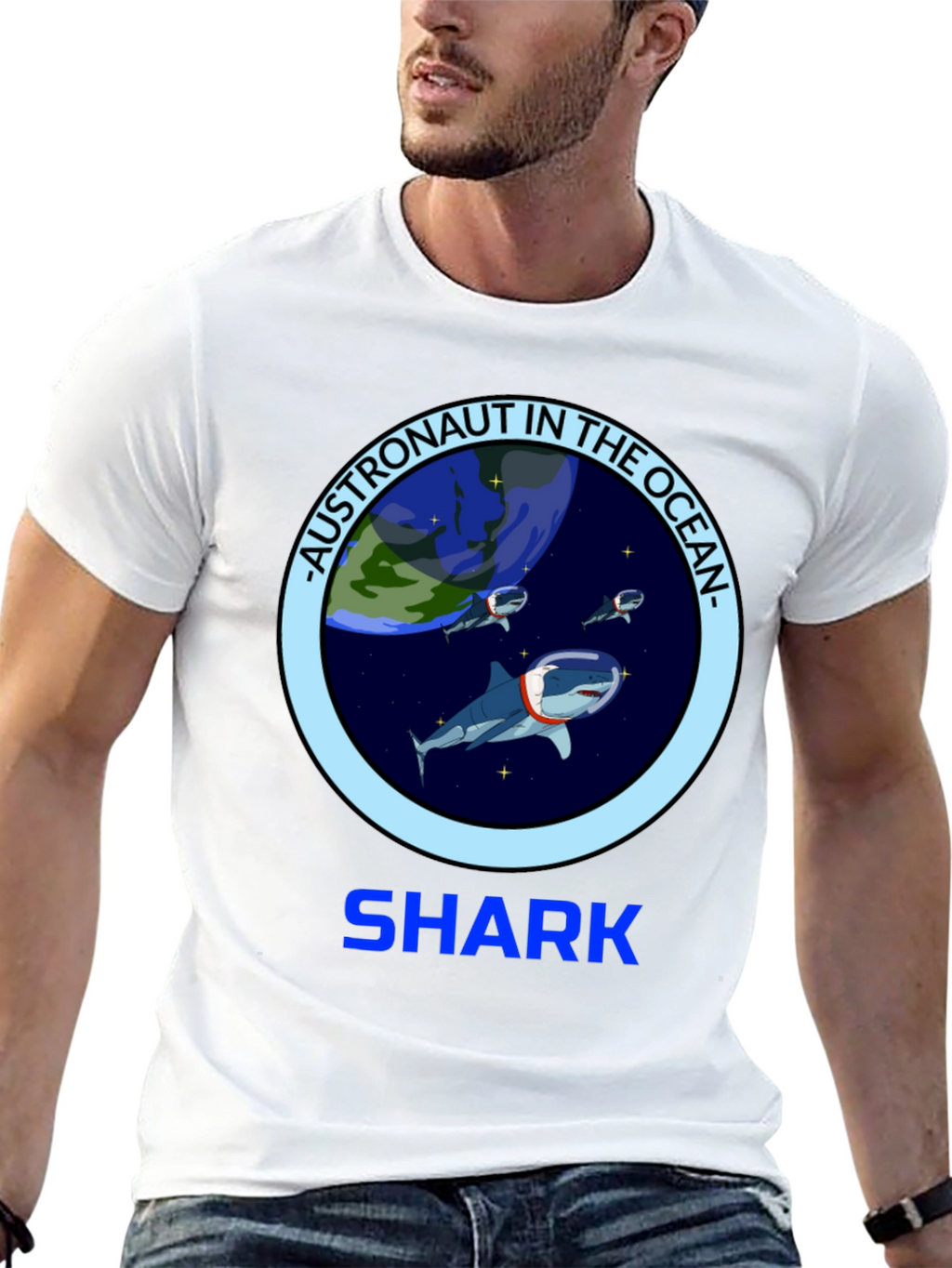 Camiseta Negra Astronauta Tiburón Océano