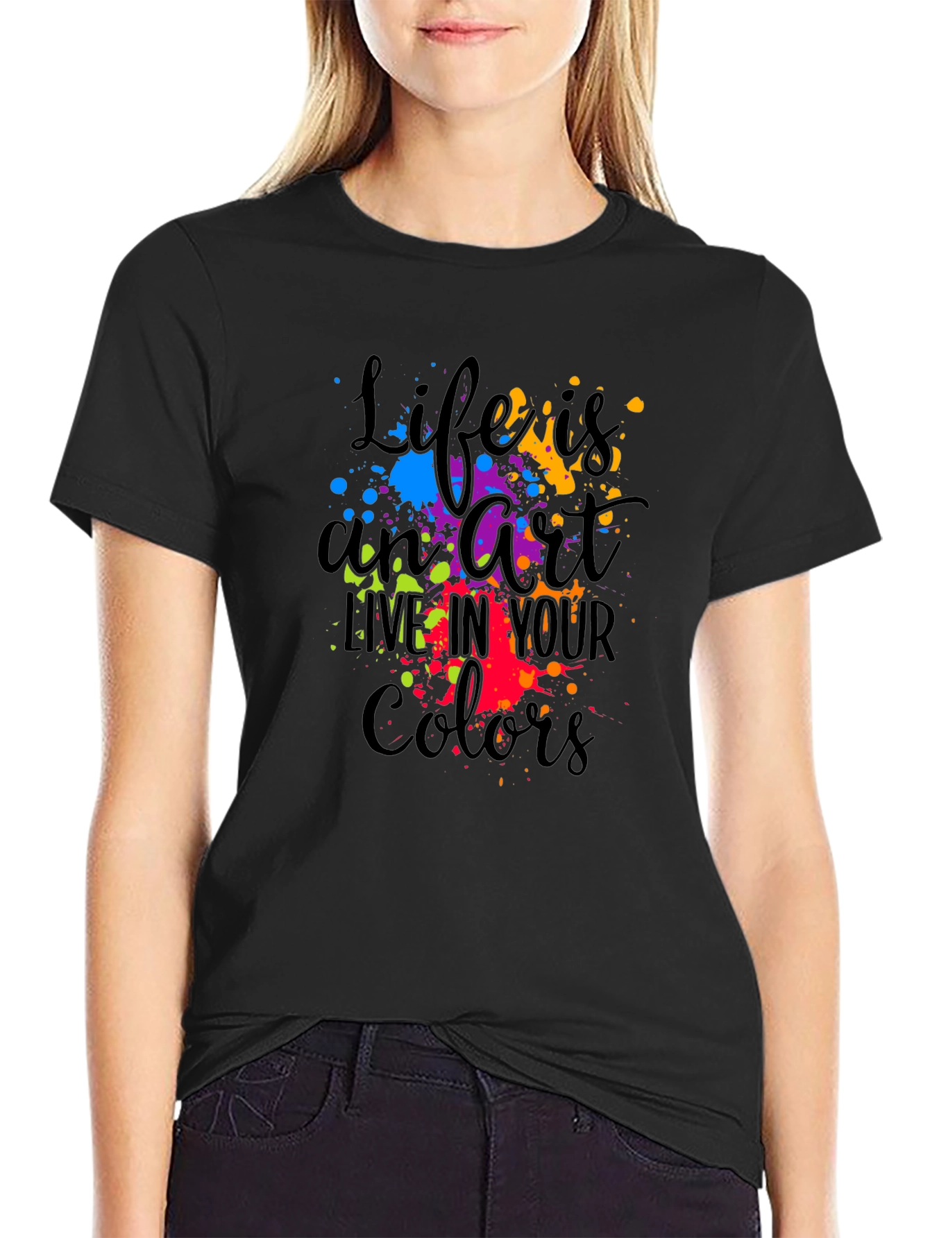 Camiseta Negra con Diseño Artístico de Colores
