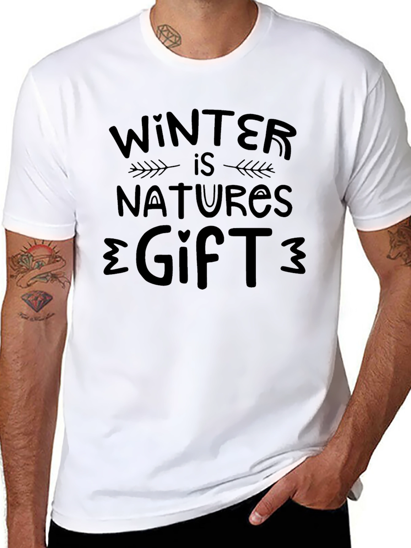 Camiseta Negra con Diseño de Invierno