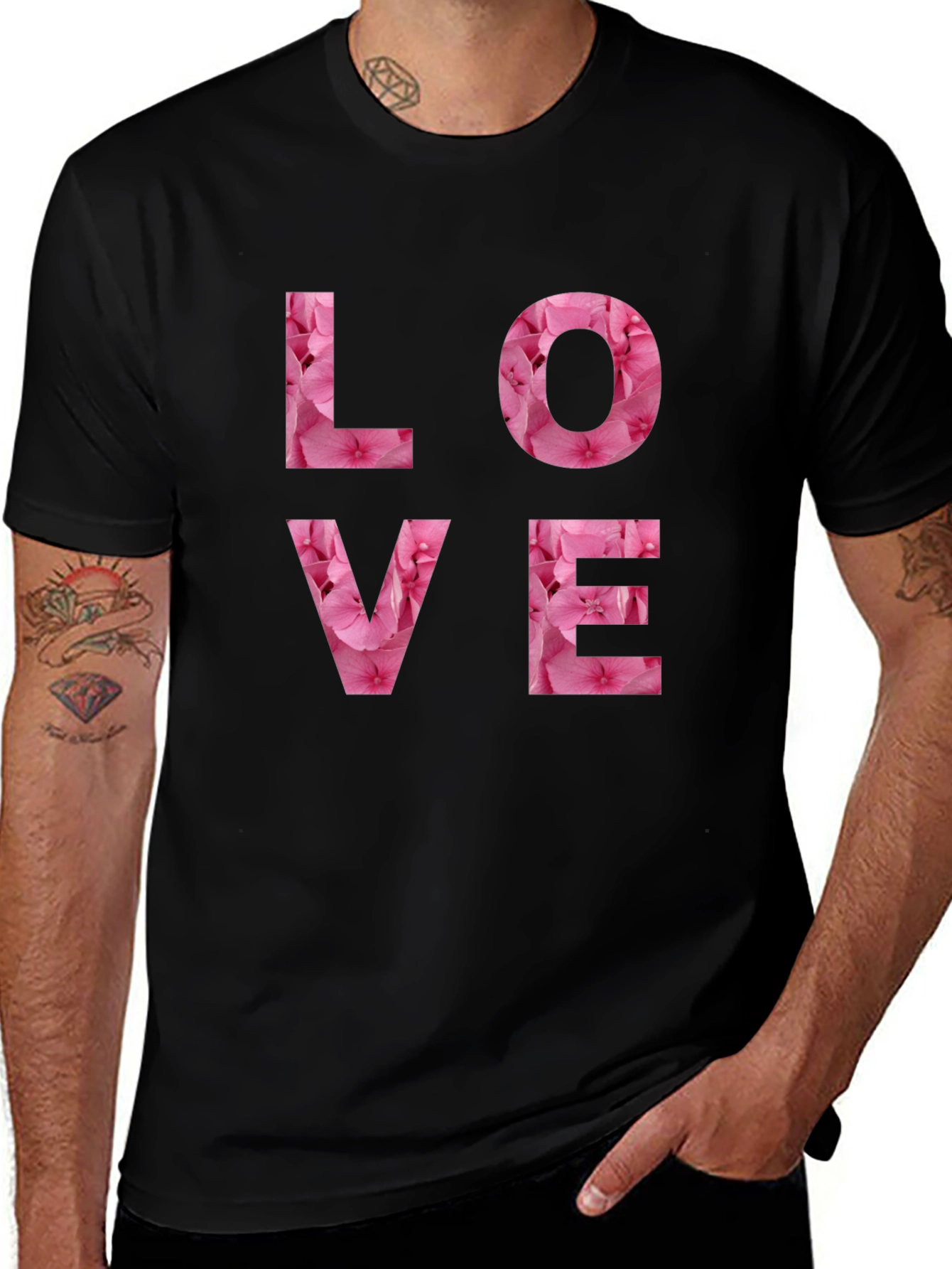 Camiseta Negra Amor Floral