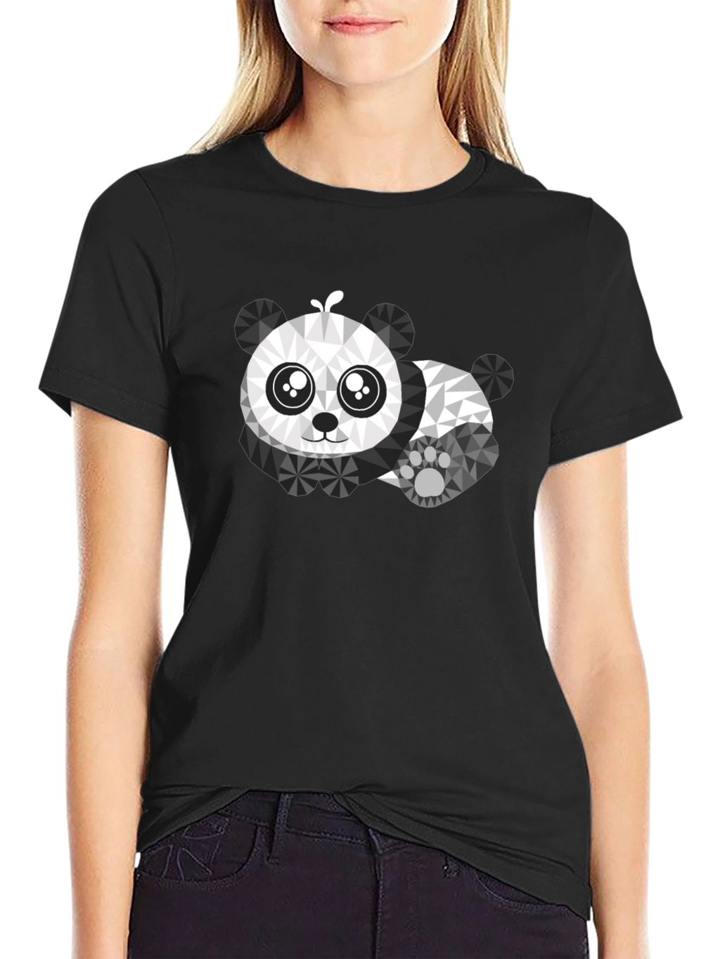 Camiseta Negra con Diseño de Panda Geométrico