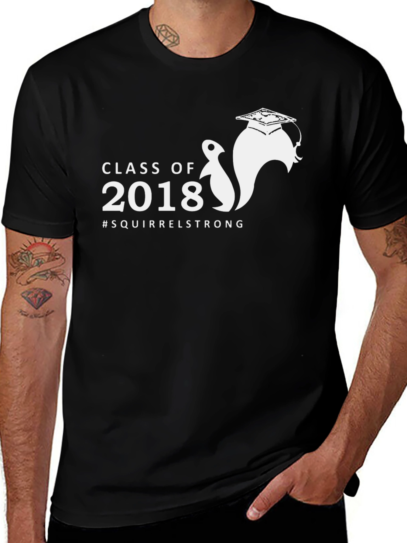 Camiseta Negra Clase de 2018 #SquirrelStrong