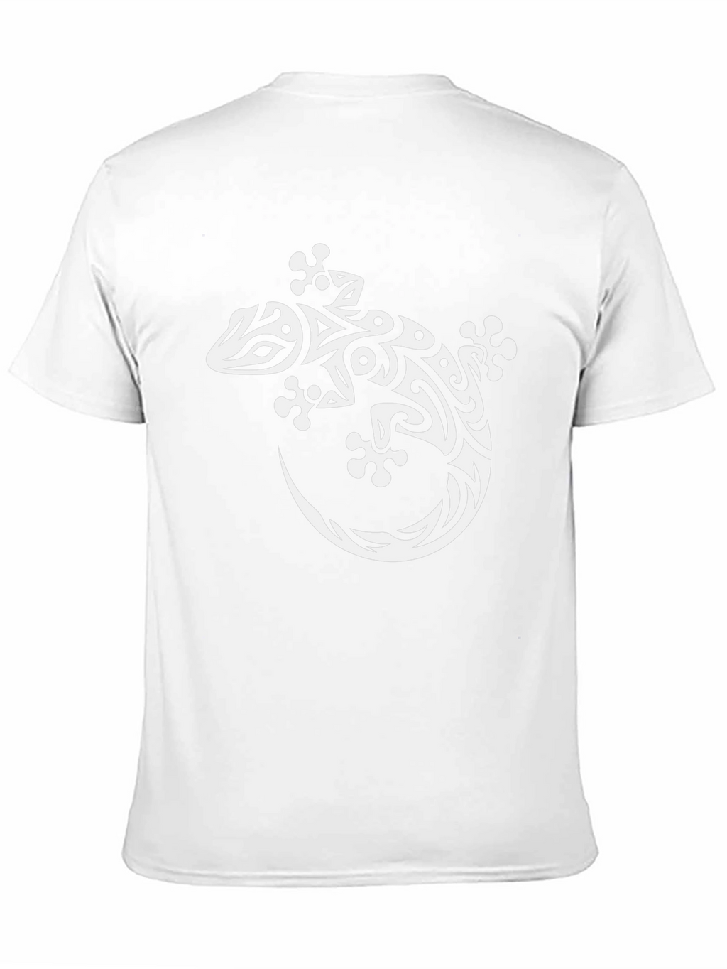 Camiseta Negra con Diseño de Gecko Tribal