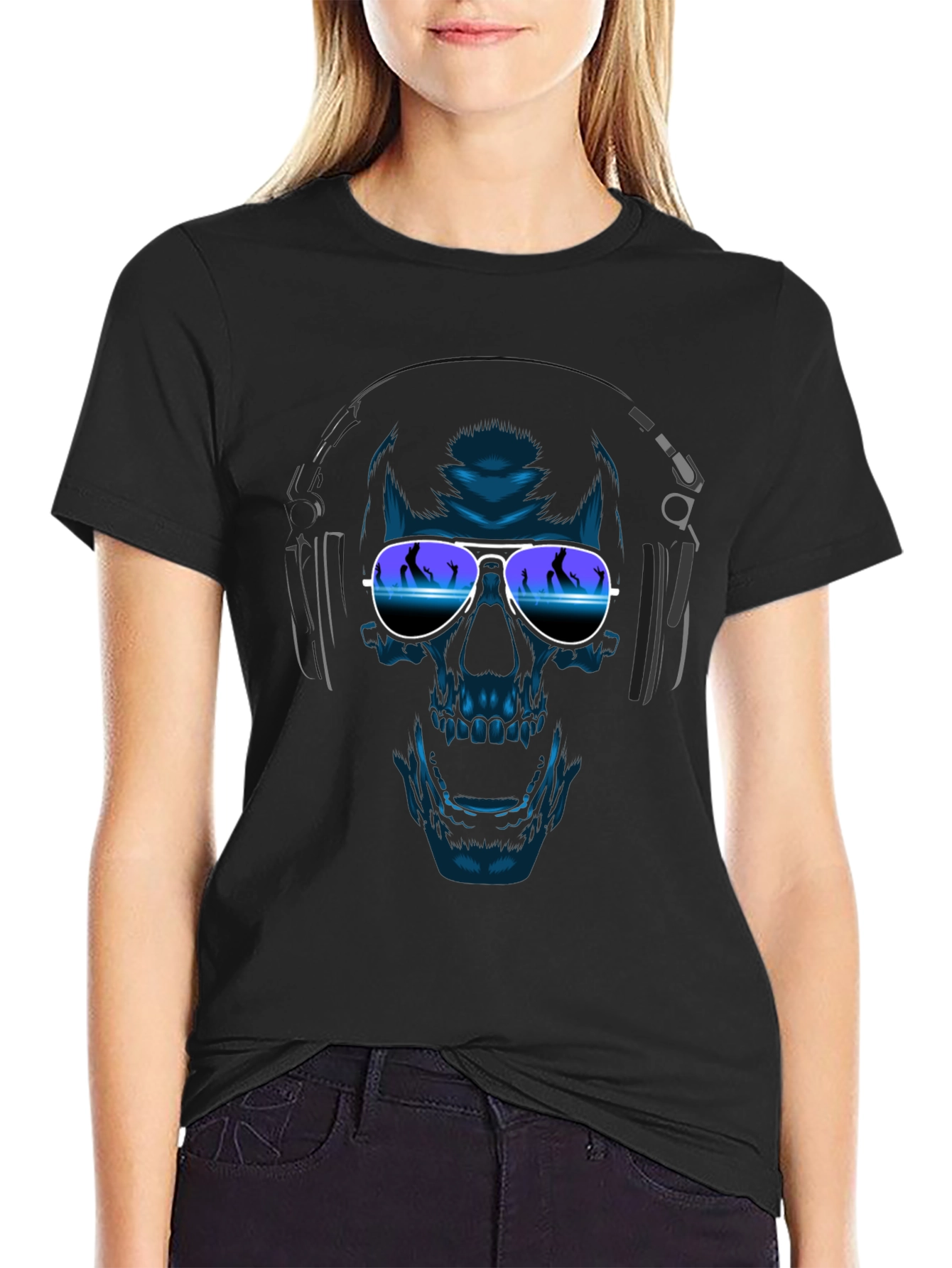 Camiseta Negra con Diseño de Calavera DJ