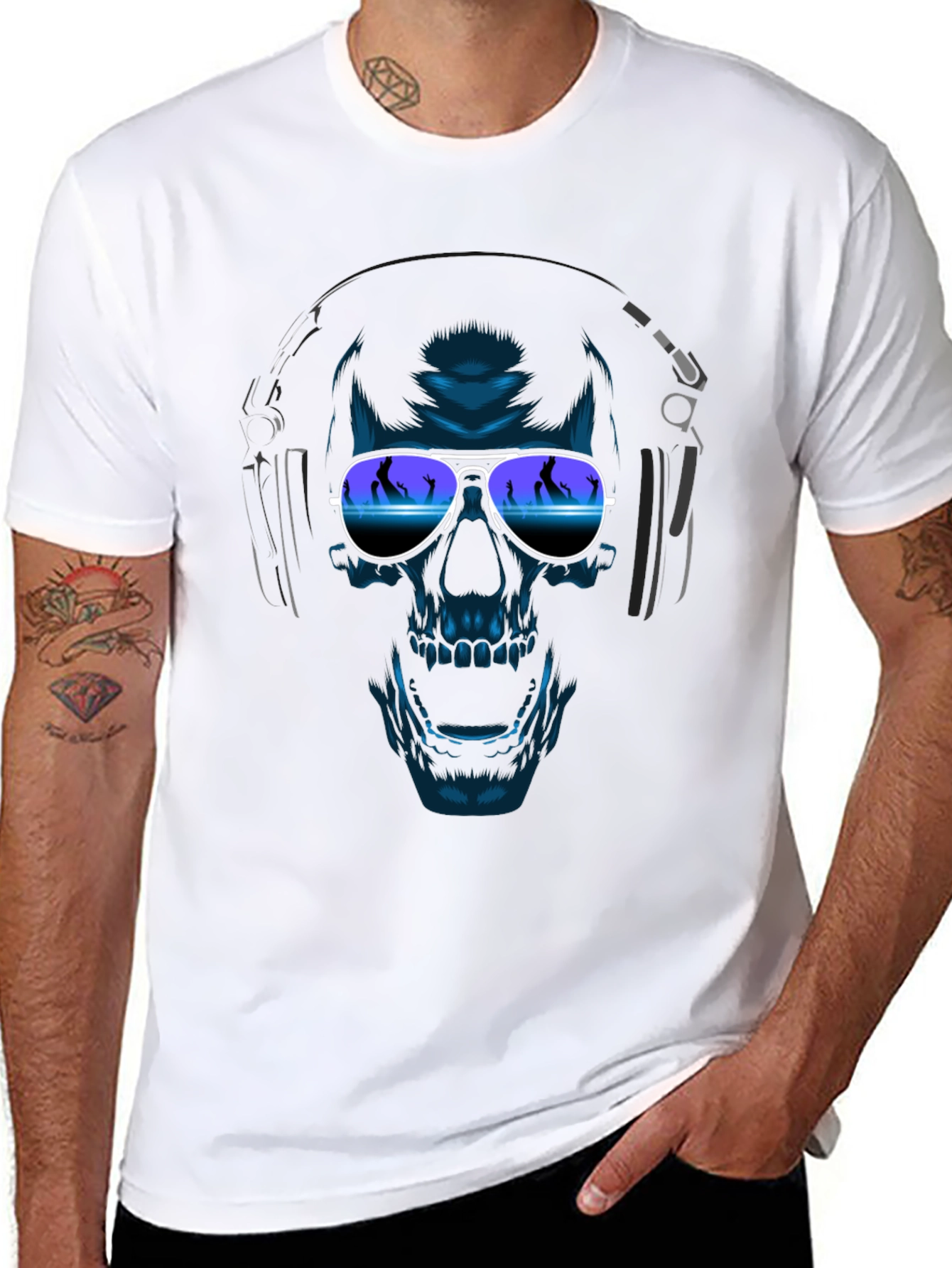 Camiseta Negra con Diseño de Calavera DJ