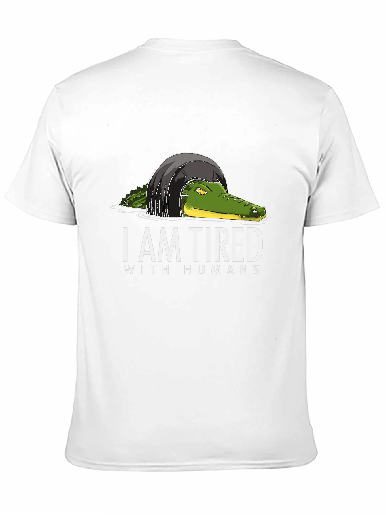 Camiseta Negra con Diseño de Cocodrilo Cansado