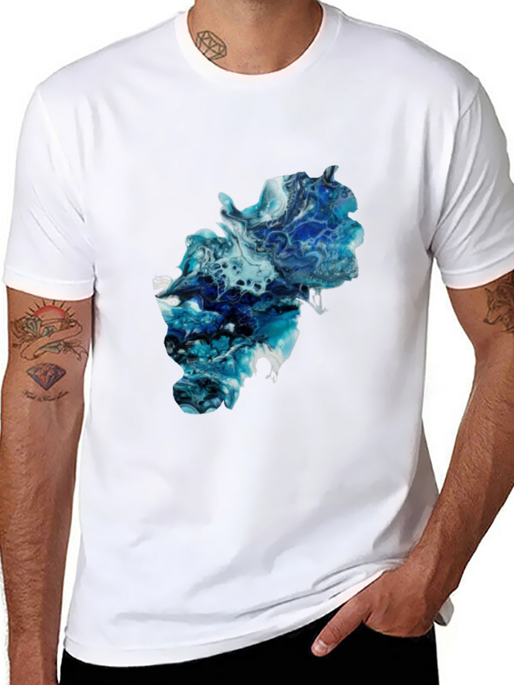 Camiseta Negra con Diseño Abstracto Azul