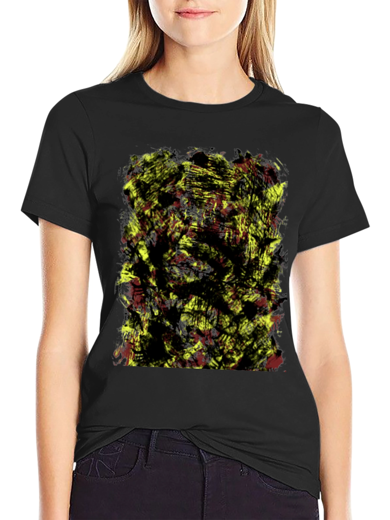 Camiseta Negra con Diseño Abstracto Amarillo y Rojo