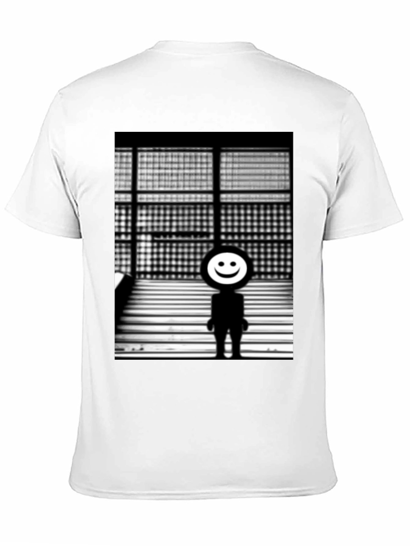 Camiseta Negra con Diseño Abstracto Sonriente