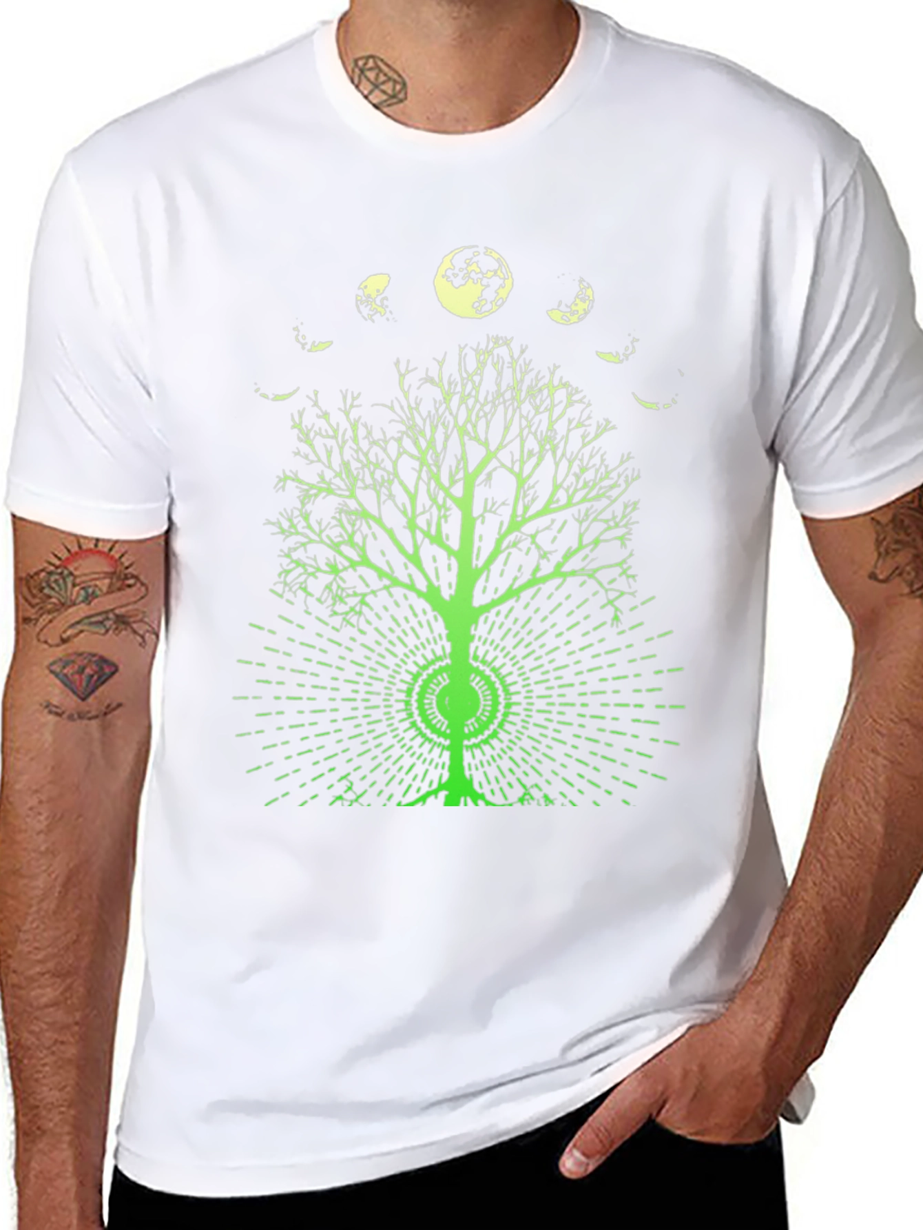 Camiseta Negra Árbol Lunar