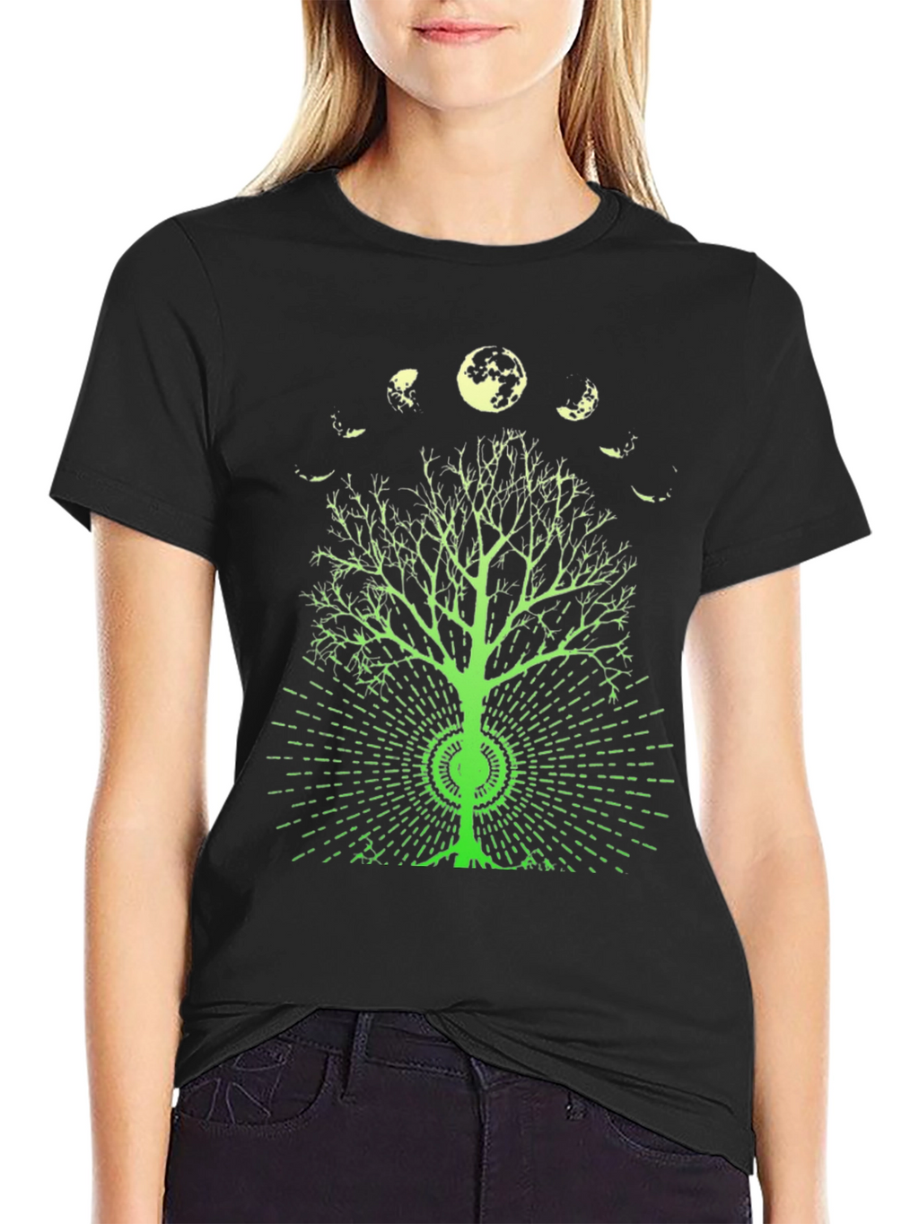 Camiseta Negra Árbol Lunar