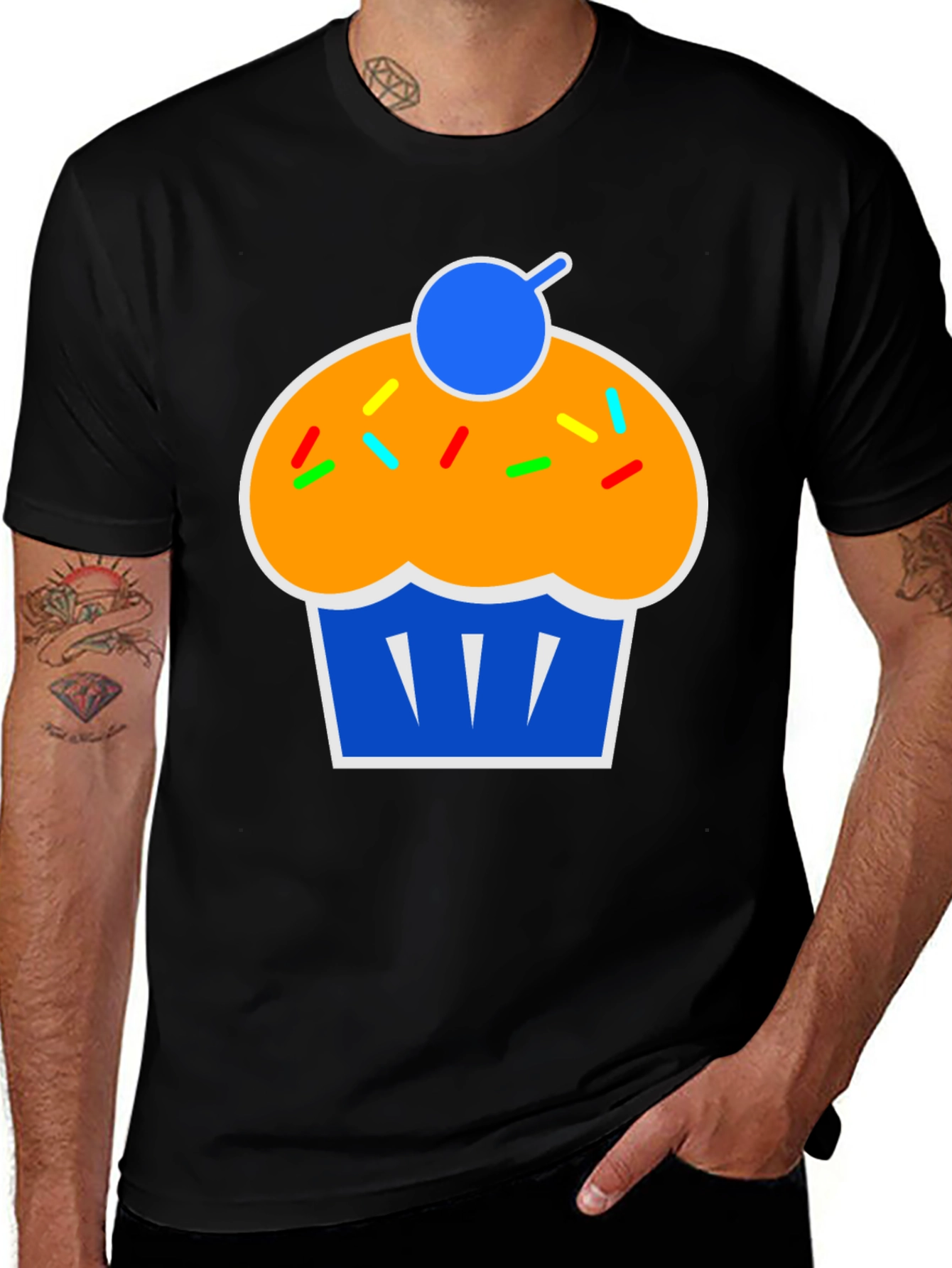 Camiseta Negra con Diseño de Cupcake